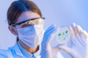 What You Need To Know About A Biomedical Course